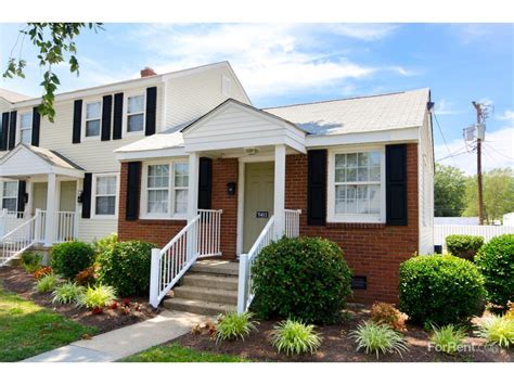com</b> has the most extensive inventory of any <b>apartment</b> search site, with more than 1 million currently available <b>apartments</b> for rent. . Cottage grove apartments newport news